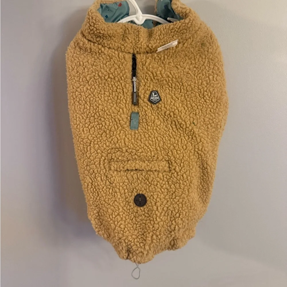 Arcadia Trail Reversible Dog Jacket Medium Sherpa Puffer Coat PetSmart